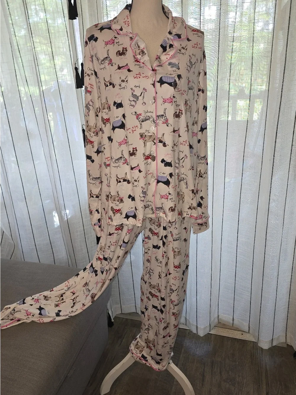 Kim Rogers Cream Pajama Set with Multicolor Dog Motif